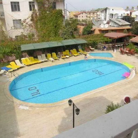 Mediterranean Garden Lejlighed Side